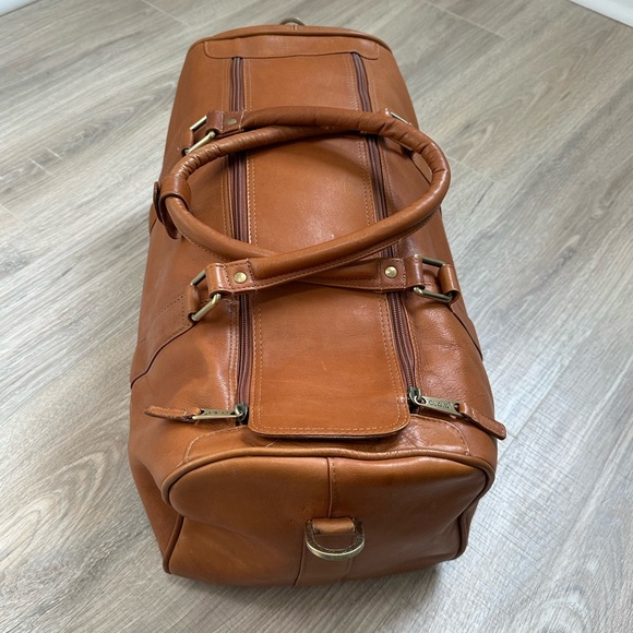 CLAVA Genuine Leather Weekender / Duffel Bag – Carry-On Size - Picture 4 of 12